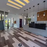 Avra Nafpliou Hotel