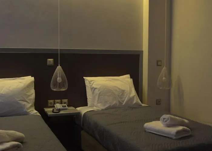 Avra Nafpliou Нафплион